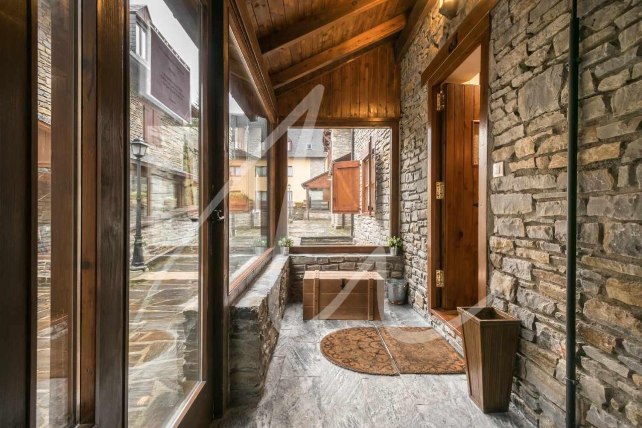 Casa Eth Gauec By Seamount Rentals Веля Екстериор снимка